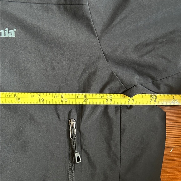 Patagonia Men's Solar Wind Jacket - Picture 5 of 5